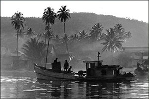 The first tourist arrived on the island of Koh Samui on small boats in the 1970s.